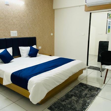 Hotel Balaji Villa Vadodara Exterior photo