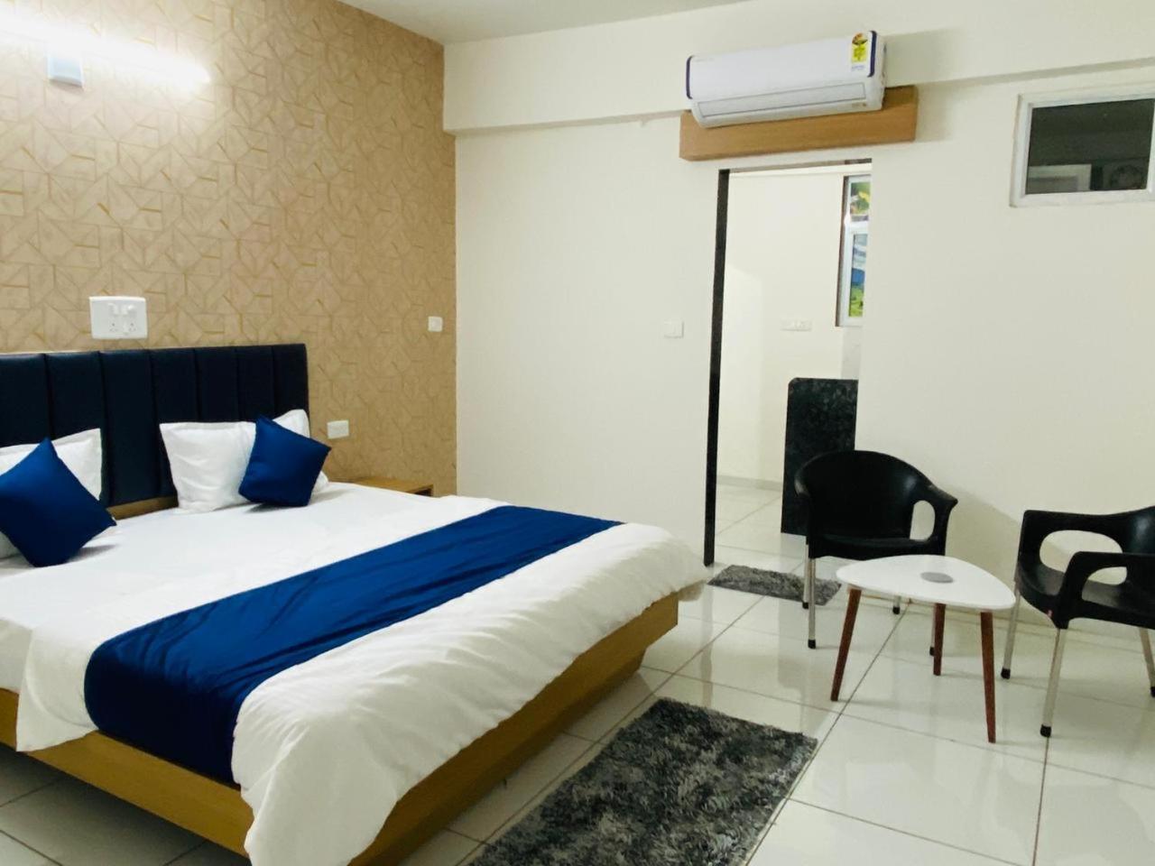 Hotel Balaji Villa Vadodara Exterior photo